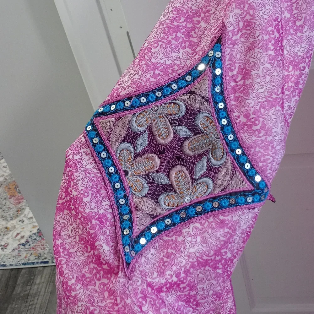🆕️ 💖RARE Mote Design💖 - Pink Caftan - Picture 7 of 15